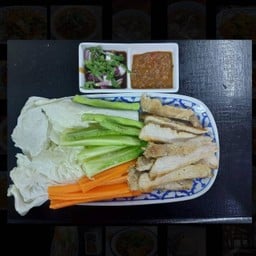 หมูคูโรบูตะ ย่างจิ้มแจ่ว