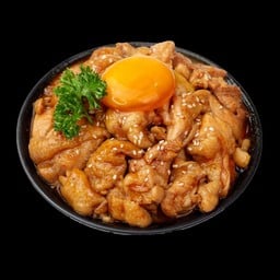 ข้าวหน้าไก่ผัดซอสสไปซี่ ( ไม่รวมไข่ )