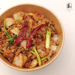 ข้าวหมูสับผัดพริกหม่าล่า