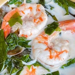 แกงเลียงกะทิยอดมะพร้าวกุ้ง