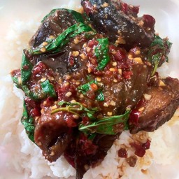 ข้าวผัดฉ่าปลาดุก