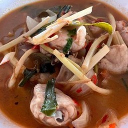 ต้มแซ่บปีกไก่