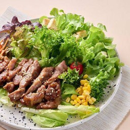 สลัดหมูย่าง