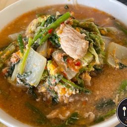 สุกี้น้ำหมู