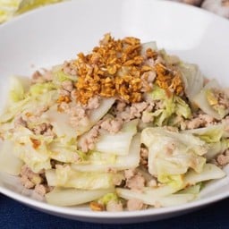 ผัดผักกาดขาวหมูสับ