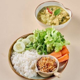 ข้าวแกงเขียวหวานน้ำพริกกากหมู