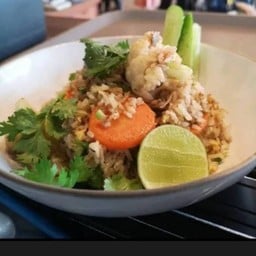 ข้าวผัดผัก(ใส่ไข่)