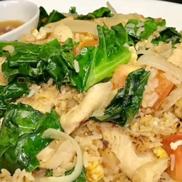 ข้าวผัดไก่ (จานใหญ่)