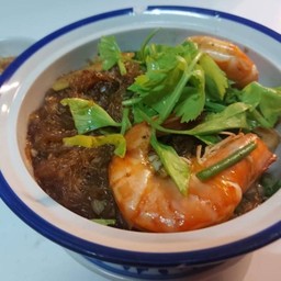 กุ้งอบวุ้นเส้น