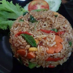 ข้าวผัดขี้เมาหมู