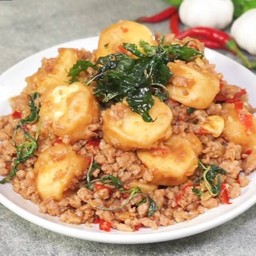 ข้าวกระเพราไก่+เต้าหู้ไข่(ไร้น้ำมัน)