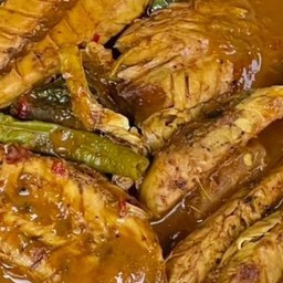 แกงไตปลา