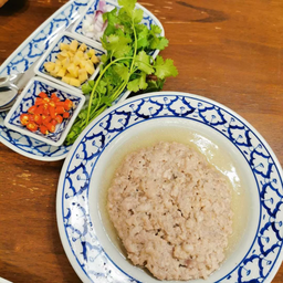 หมูสับอบปลาเค็ม(ปลากุเลา)