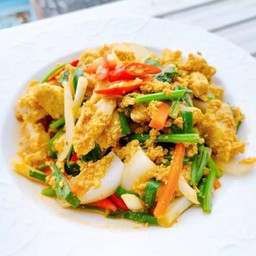 ไก่ผัดผงกระหรี่