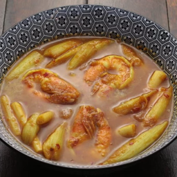 แกงส้มใต้ไหลบัวกุ้ง