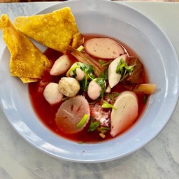 ก๋วยเตี๋ยวเต้มยำ