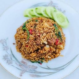 โครตกระเพรา นายน๊อต
