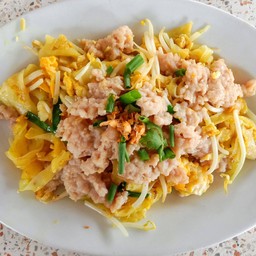 ก๋วยเตี๋ยวผัดผงกะหรี่กุ้ง