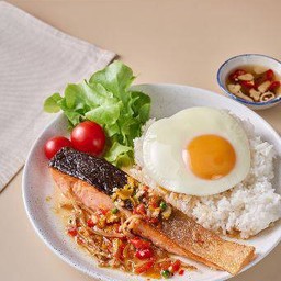 Stir Fried Spicy Salmon With Rice & Fried Egg