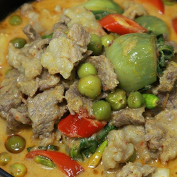 แกงเขียวหวานเนื้อ