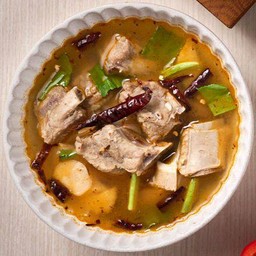 Spicy Soup With Stewed Pork