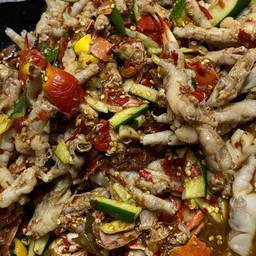 ตำแตงตีนไก่