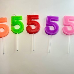 เทียนตัวเลข