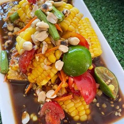 ตำข้าวโพดปูปลาร้าหมูยอ