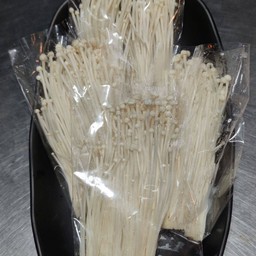 เห็ดเข็มทอง (40 กรัม ราคาต่อถุง)