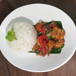 ข้าวกะเพราหมูกรอบ