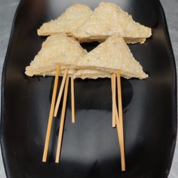 ฟองเต้าหู้ซีฟู้ด (ราคาต่อ 2 แผ่น))