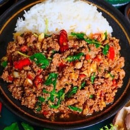 ข้าวกะเพราหมูสับ