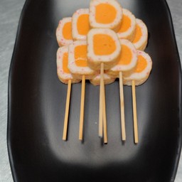 ปูจ๋าไข่แดง (ราคาต่อไม้ 2 ลูก)