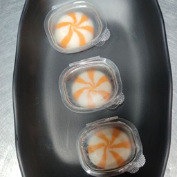 ทูโทนไข่ปลาชิชาโมะ (ราคาต่อลูก)