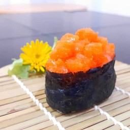Sushi Salmon Tubtab 4 pcs.