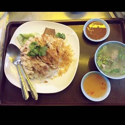 ข้าวมันไก่2หน้าพิเศษ