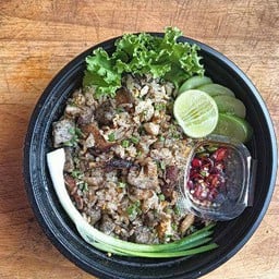 ข้าวผัด เห็ดหอม (มังสวิรัติ)