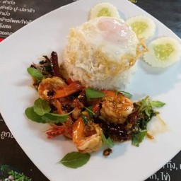 กระเพรากุ้ง