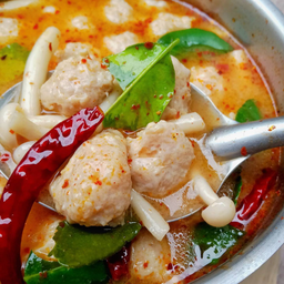 ต้มยำหมูเด้ง