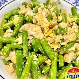 ผัดถั่วฝักยาวใส่ไข่(ราดข้าว)