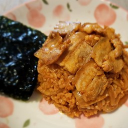 [อร่อยซ่ากับโค้ก] ข้าวผัดกิมจิไซลเล็ก +  โค้ก ออริจินัล (กระป๋อง)