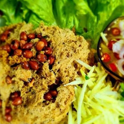 ยำปลาดุกฟู