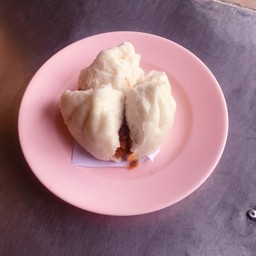 ซาลาเปาไส้หมูแดง