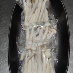 เห็ดชิเมจิ (35 กรัม ราคาต่อถุง)