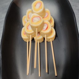 โอโบโร่ปลาม้วนยัดไส้ (ราคาต่อไม้ 2 ลูก)