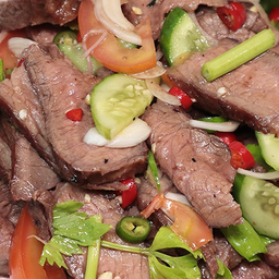 ยำเนื้อ