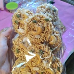 พี่แนน น้องปลื้ม ข้าวแต๋นน้ำแตงโม