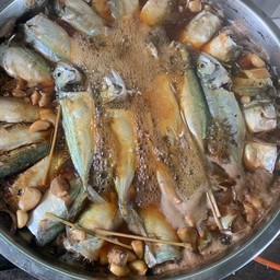 ปลาทูต้มเค็ม