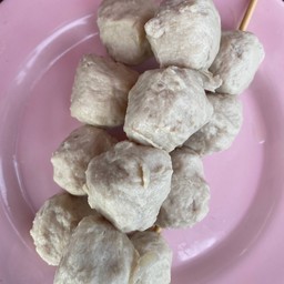 ลูกชิ้นเอ็นไก่