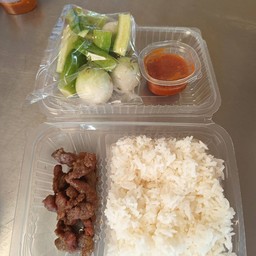 ข้าวเนื้อทอด